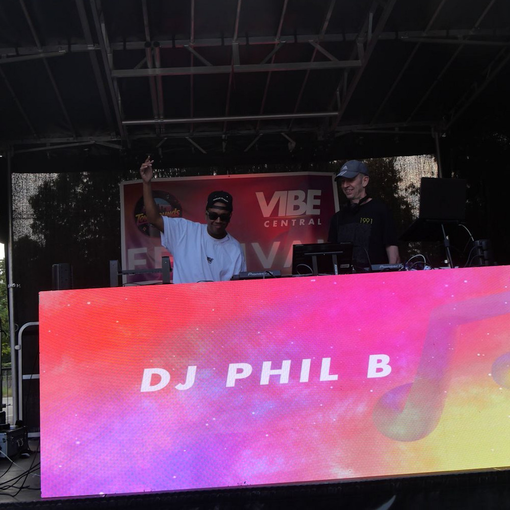 Phil B Mashups | Townsounds Festival, Vibe Central - August 2025 (square)